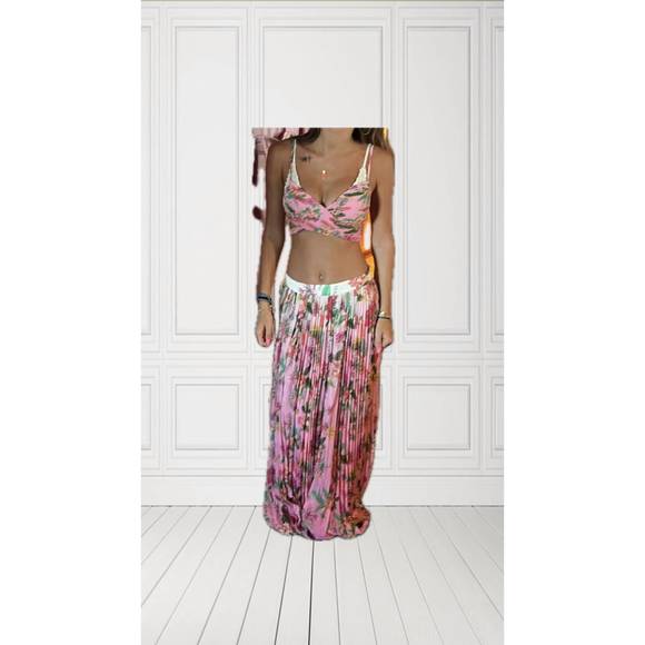 NEW ROCOCO SAND rs-rue-1990 in colorful floral on ombre - Picture 1 of 2